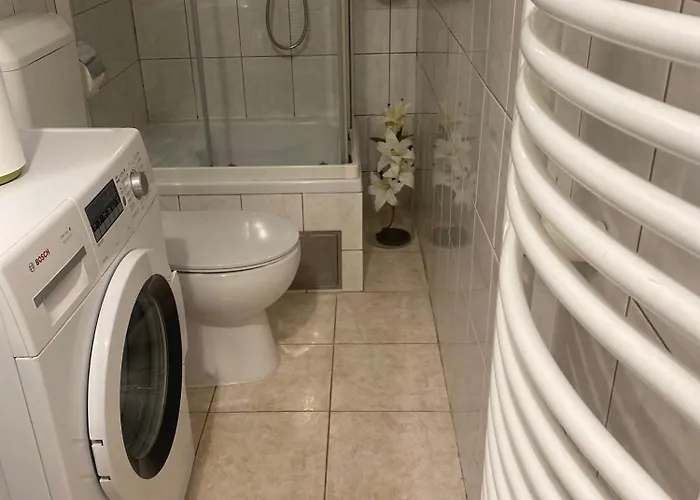 Apartment Mist 1 Center