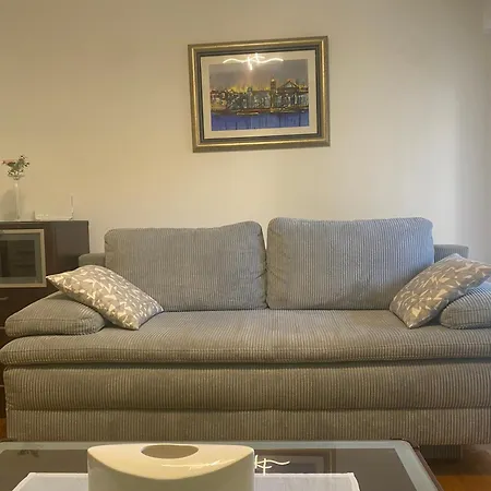 Apartment Mist 1 Center